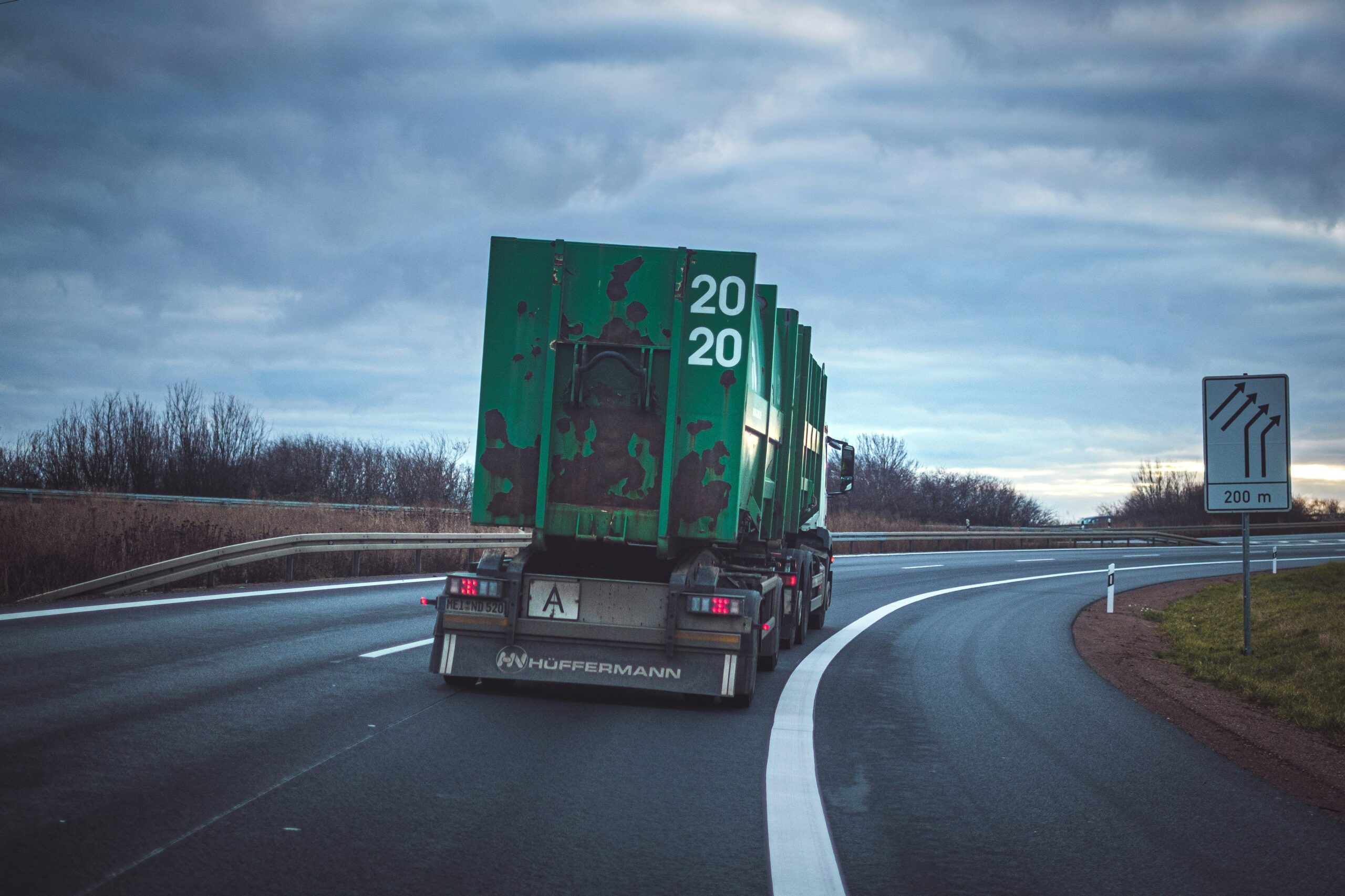 Cost-Effective Strategies for CDL Staffing Success by Leadgamp